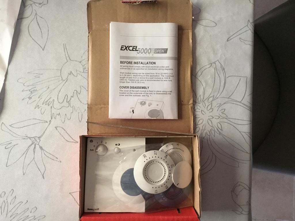 Honeywell thermostaat, Doe-het-zelf en Bouw, Ophalen