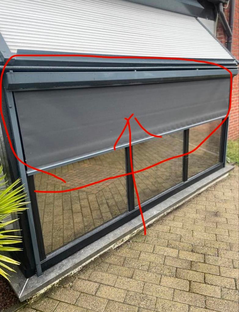 Zonnescreen, Ophalen, Zo goed als nieuw