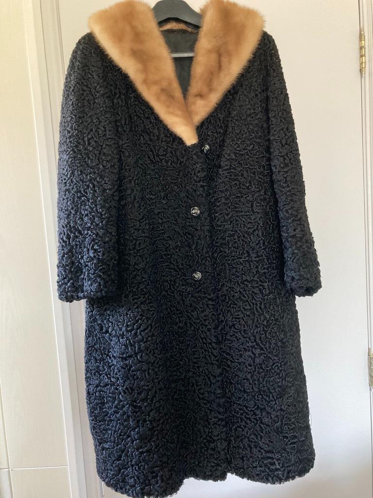 bontmantel Astrakan ( Wierz vintage nieuw!), Taille 38/40 (M), Enlèvement ou Envoi, Wierz, Comme neuf