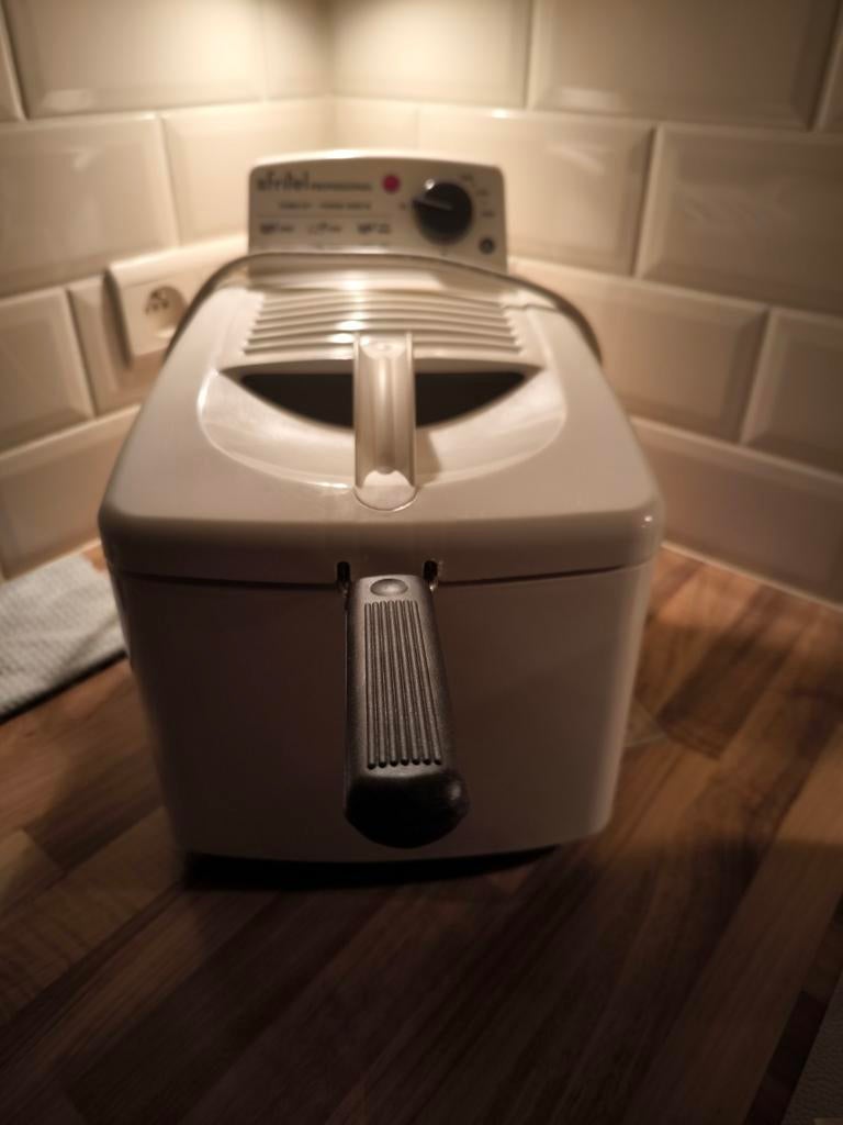 Friteuse Fritel, Ophalen