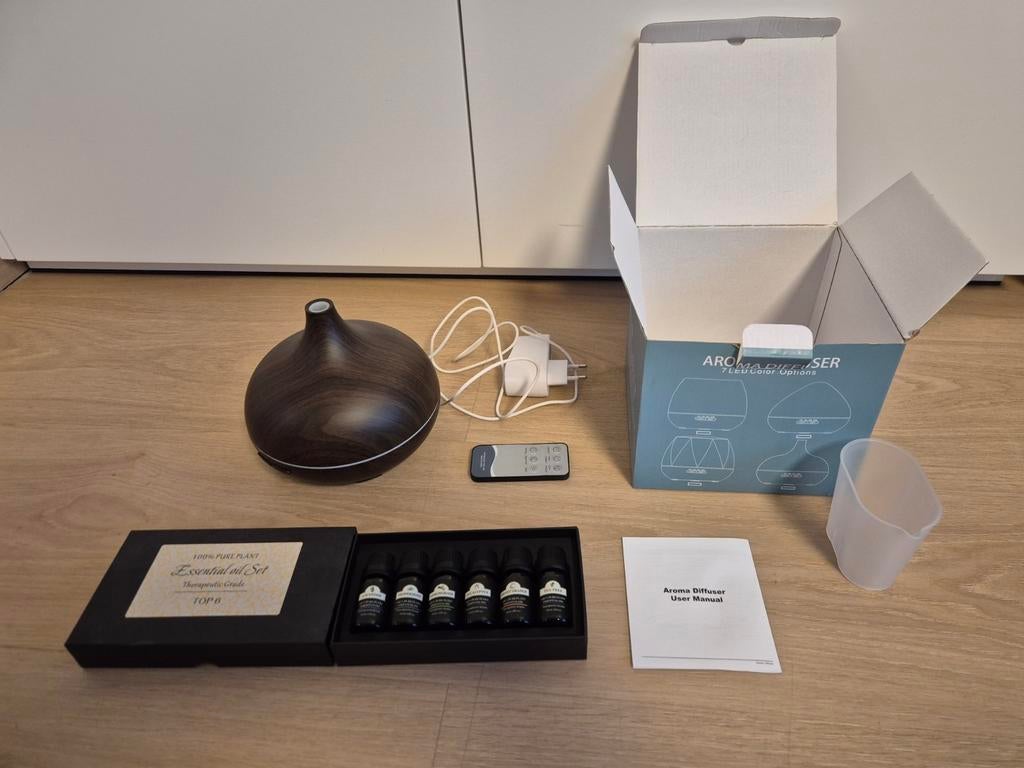 Aroma diffuser met etherische oliën, Electroménager, Équipement de traitement de l'air, Enlèvement, Comme neuf, Accessoire de traitement d'air