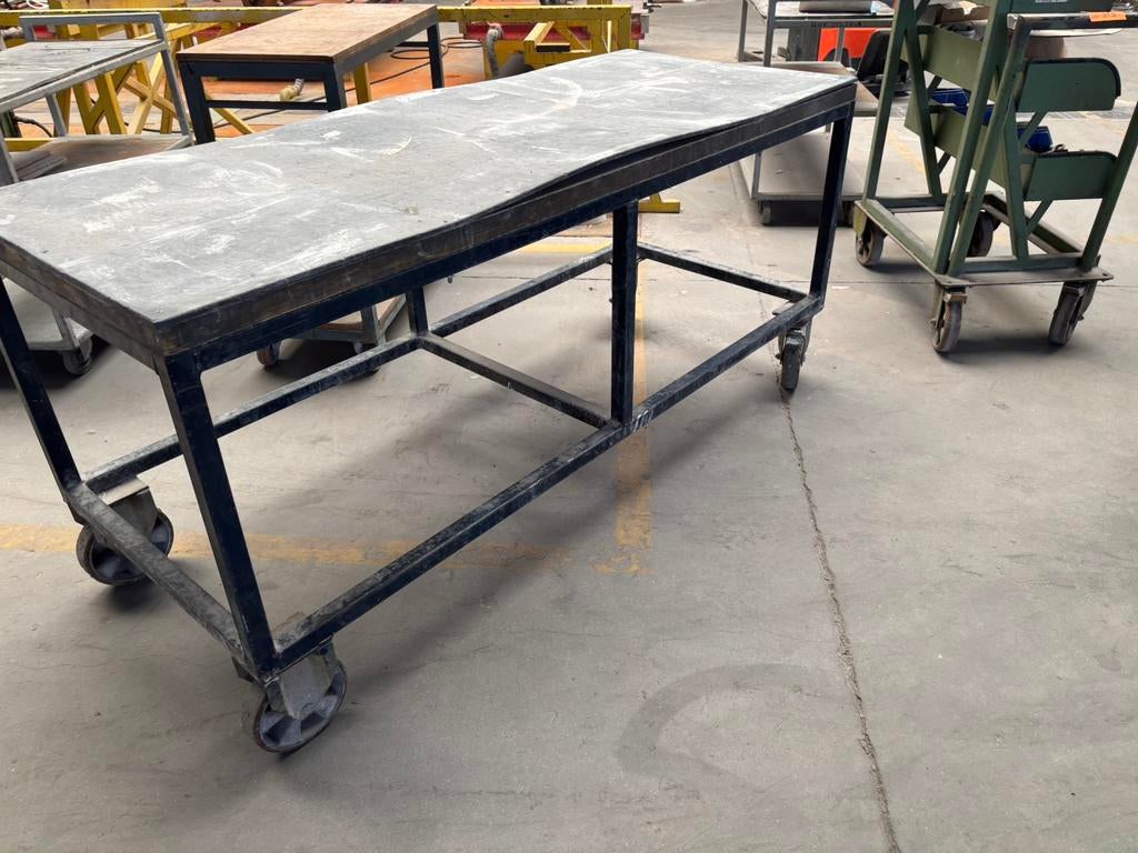 Werkbank stevige mobiele werktafel op wielen, Doe-het-zelf en Bouw, Ophalen, Gebruikt, 170 cm of meer