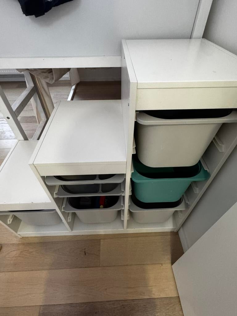 Trofast ikea kast 2x met opbergdozen, Huis en Inrichting, Ophalen, Zo goed als nieuw