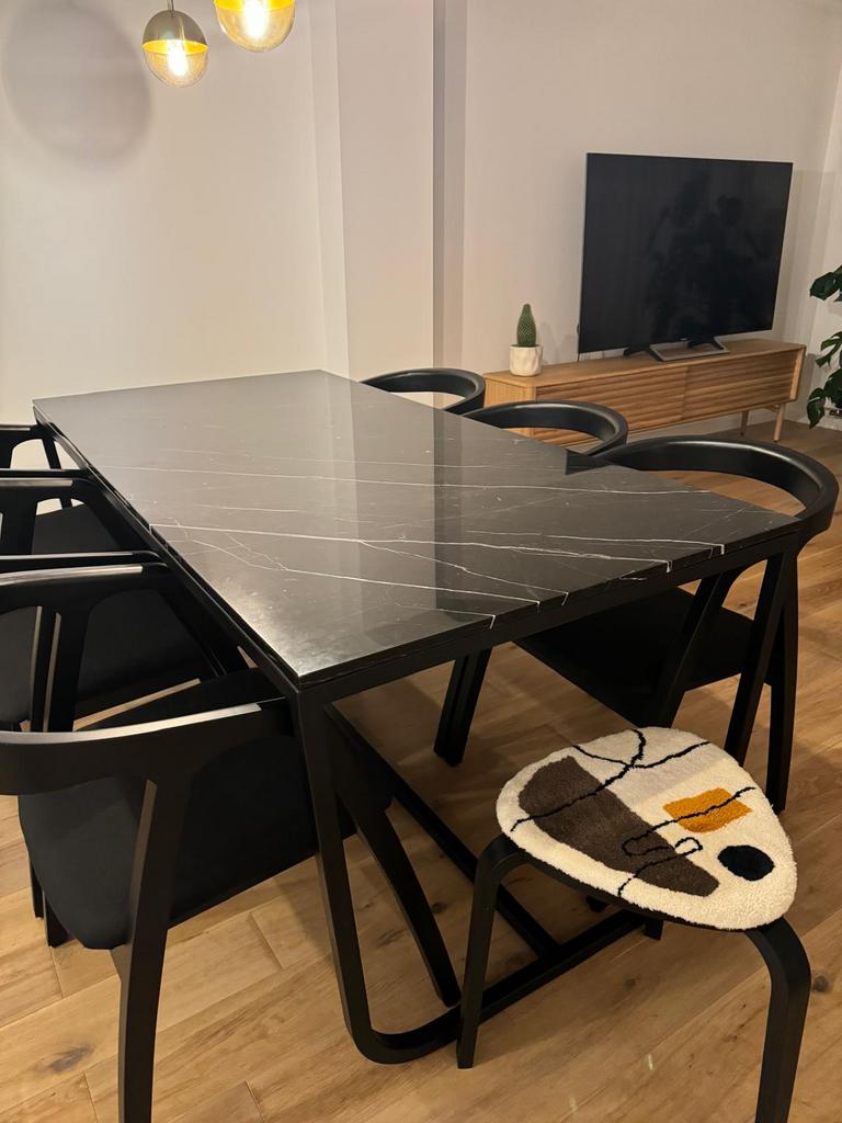 Marmeren tafel in goede staat!, Huis en Inrichting, Tafels | Eettafels, Ophalen