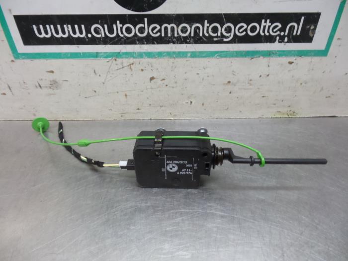 Tankklep Vergrendelingsmotor van een BMW X5 (X5 00-), Gebruikt, -, -, Ophalen of Verzenden