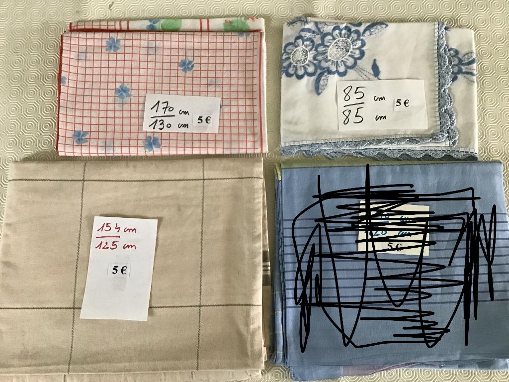 6 nappes pour seulement 5 euros chacune, Maison & Meubles, Nappes, Enlèvement ou Envoi, Comme neuf