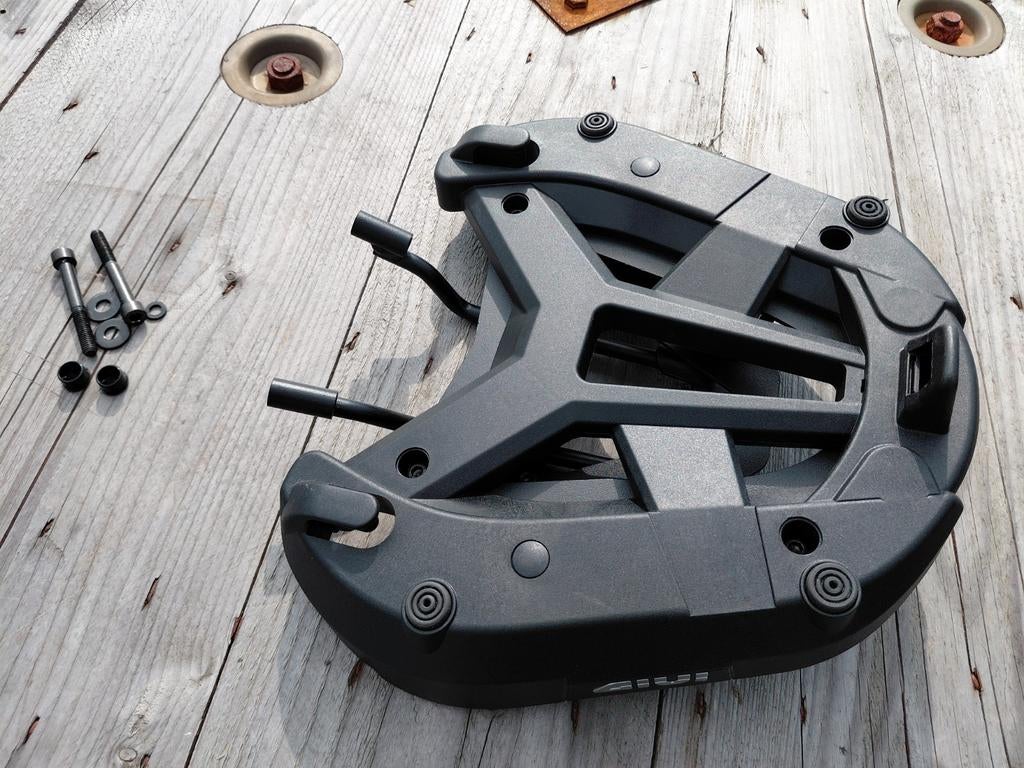 Givi topkoffer houder G310GS bmw, Motoren, Ophalen