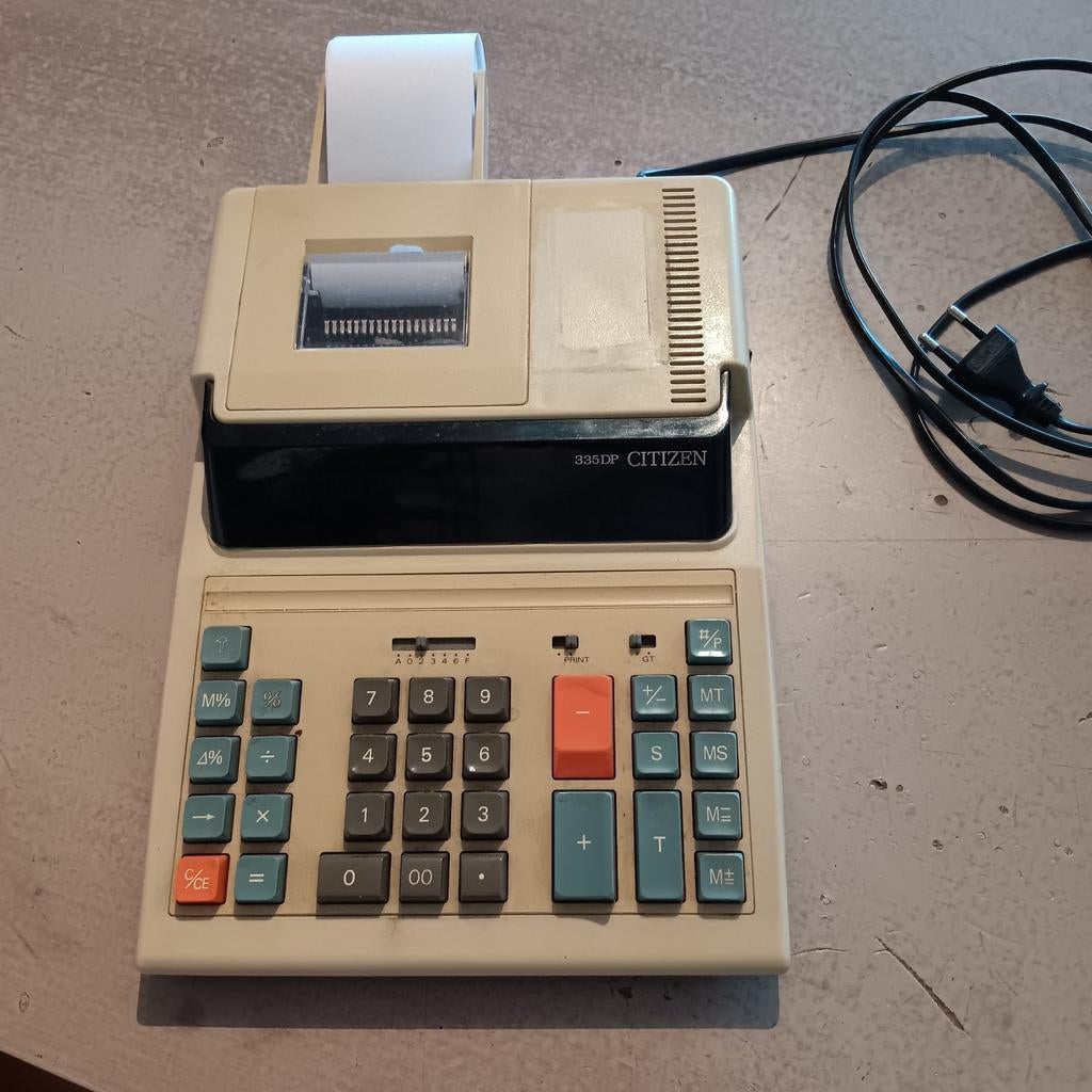 Elektrische rekenmachine, Ophalen