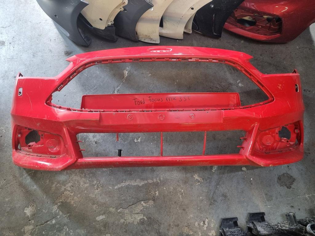 VoorBumper Ford Focus MK3 Facelift ST Line, Gebruikt, -, Voor, -
