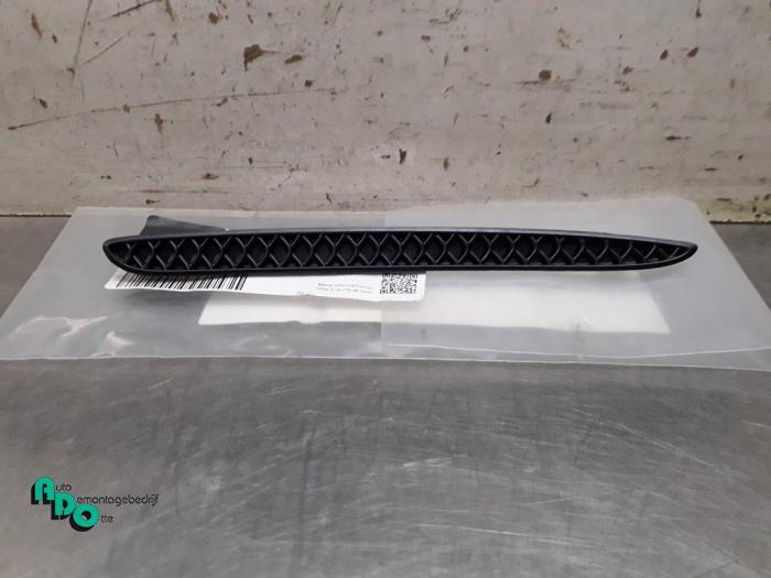 Sierstrip van een Mercedes C-Klasse (C-Klasse 14-), Auto-onderdelen, -, Nieuw, Ophalen of Verzenden, -