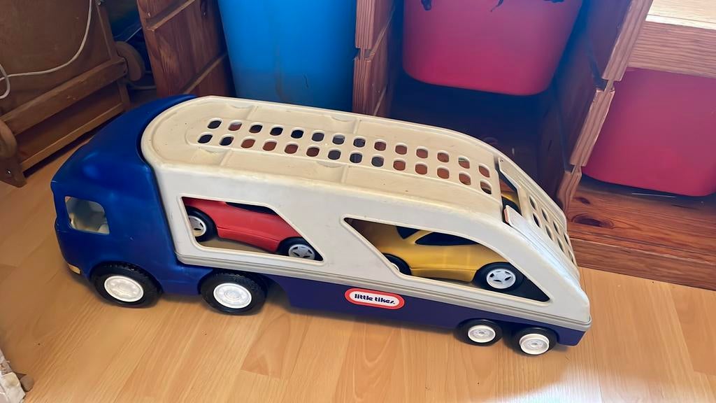 Camion transporteur et deux voitures, Ophalen, Gebruikt