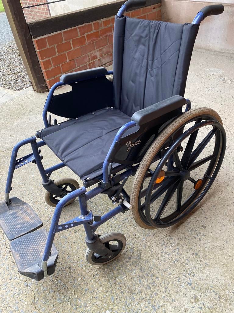 Fauteuil roulant, pliable, en bon état, Divers, Enlèvement, Utilisé