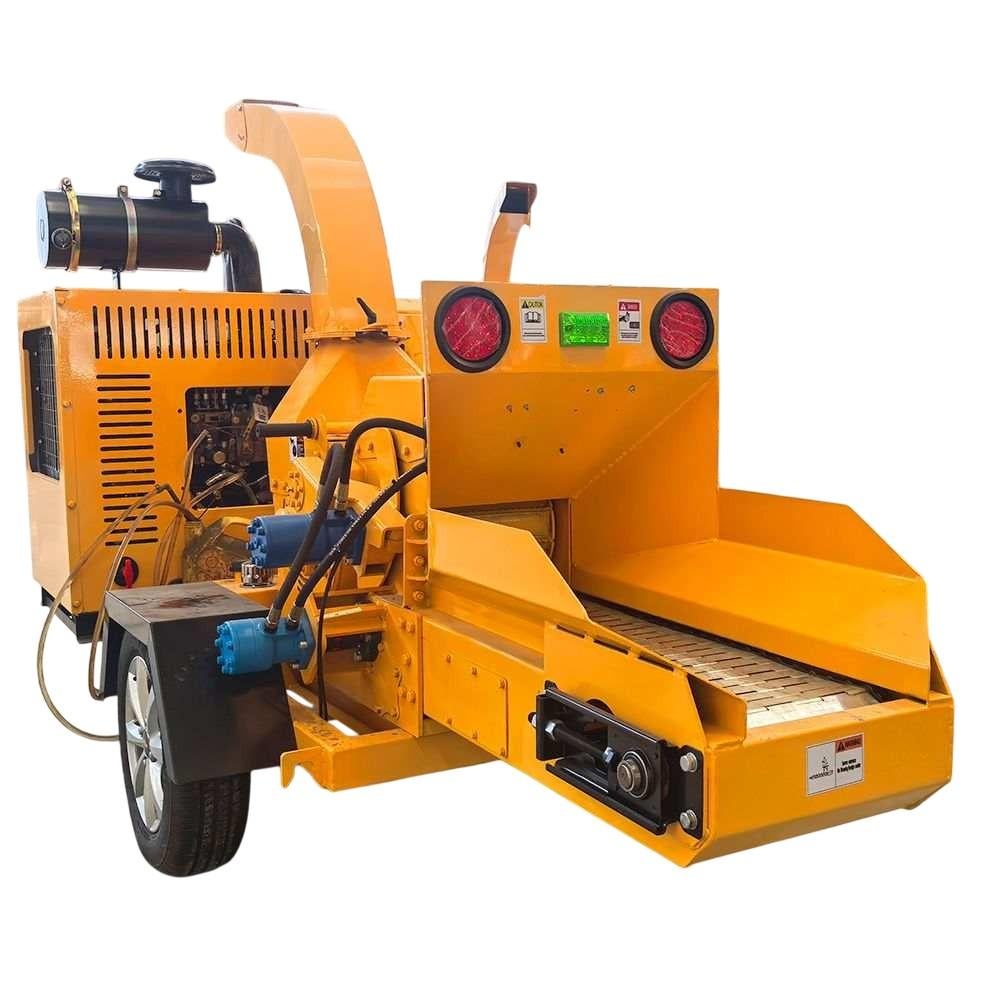 Houtversnipperaar met 54 Pk dieselmotor met transportband, Ophalen