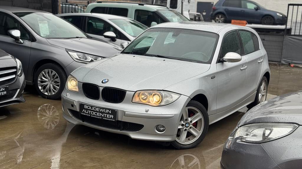 Bmw 120i 1 Serie 2.0Benzine Keyless Xenon Seat heating, Zwart, Handgeschakeld, 5 deurs, Electronic Stability Program (ESP)