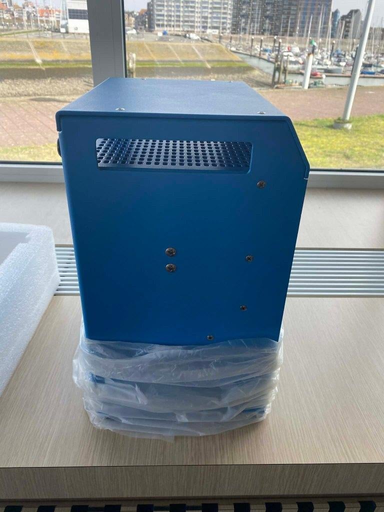 Victron Energy MultiPlus 12/2500/120 omvormer acculader, Enlèvement, Neuf, Électricité et Éclairage, Voilier ou Bateau à moteur