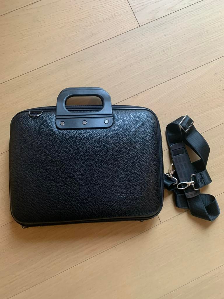 Laptoptas Bombata 13 inch, Computers en Software, Laptoptassen, Ophalen, 13 inch, Zo goed als nieuw