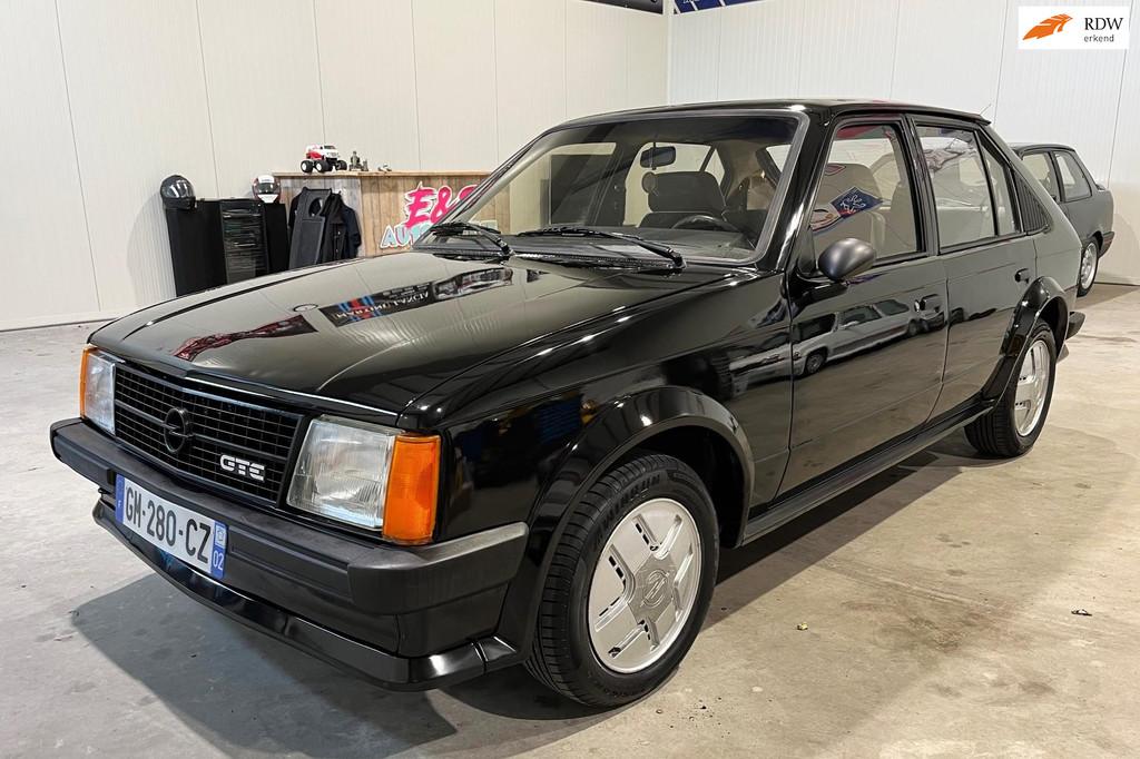 Opel Kadett 1.8E GTE 5 deurs, zeer zeldzaam, 945 kg, Achat, Kadett, 5 portes
