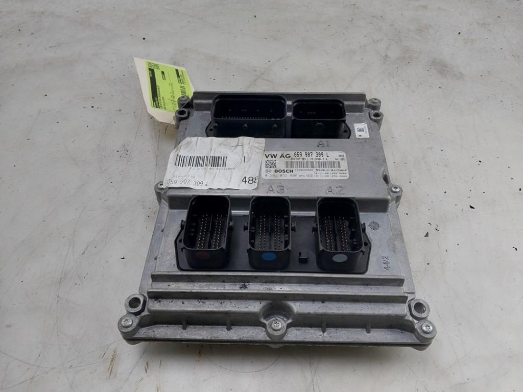 CALCULATEUR MOTEUR ECU Audi A6 Avant (C8) (01-2018/-), Autos : Pièces & Accessoires, Robert Bosch AG, Audi, Utilisé, Robert-Bosch-Allee 1
74232  Abstatt, DE