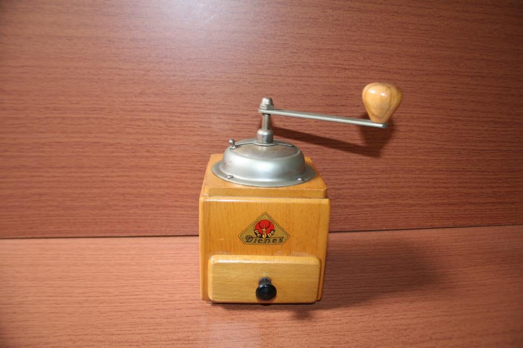 dienes decoratieve Koffiemolen, Antiek en Kunst, Ophalen