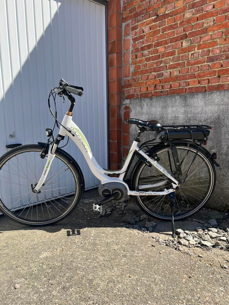 Vélo électrique Thomson avec moteur central Bosch, Vélos & Vélomoteurs, Vélos électriques, Comme neuf, Enlèvement