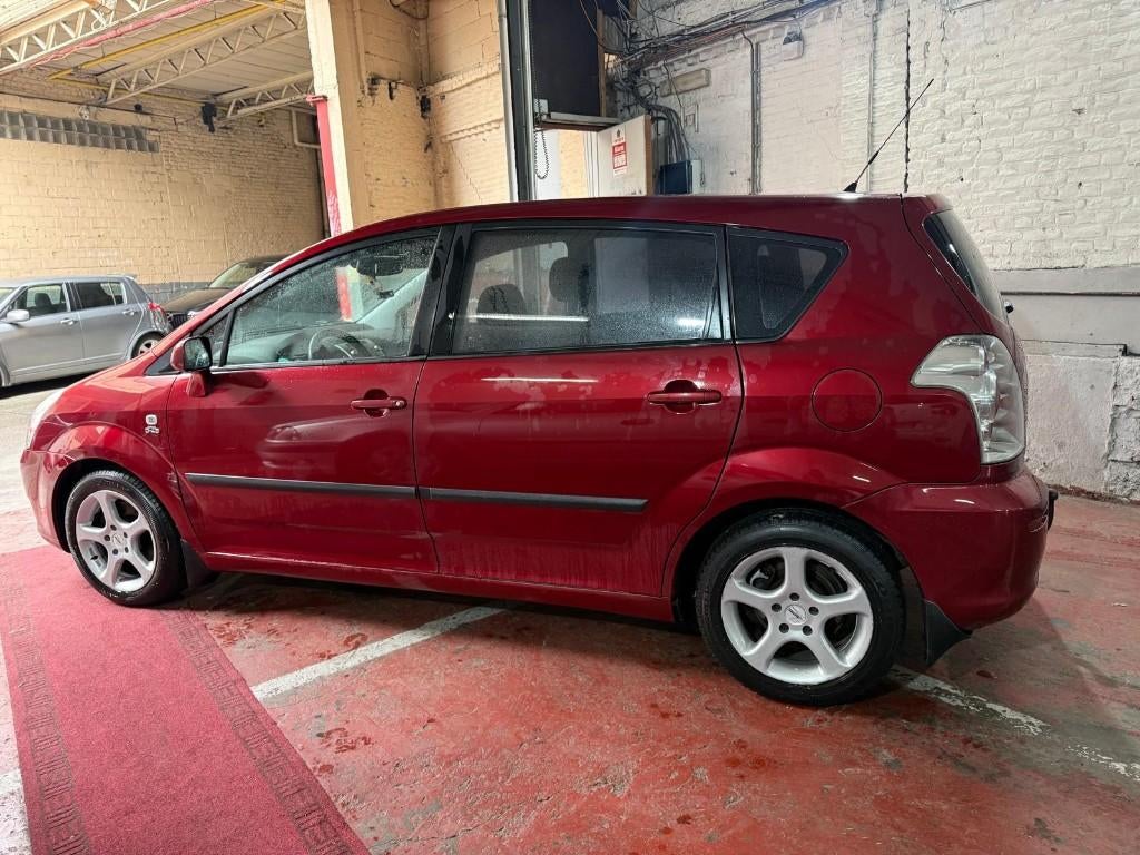 TOYOTA COROLLA VERSO 07 PLACES, Auto's, Toyota, Voorwielaandrijving, Zwart, 4 cilinders, Corolla