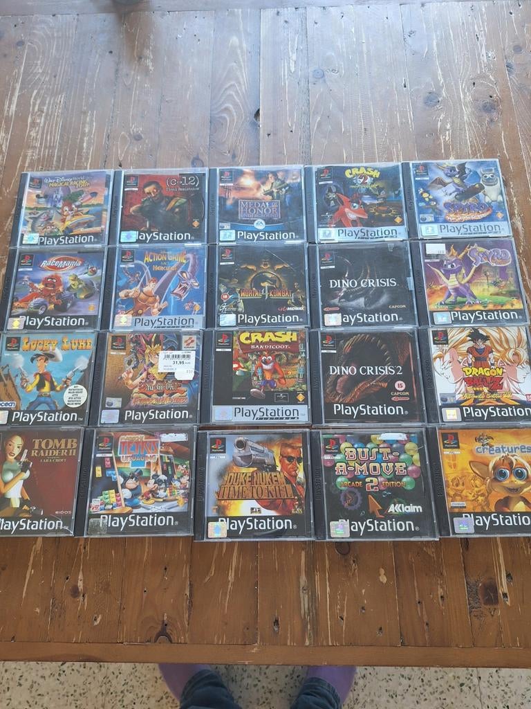 PS1 Games | Dino Crisis 2, Spyro, Crash, DBZ, Duke Nukem | M, Games en Spelcomputers, Games | Sony PlayStation 1, Ophalen of Verzenden