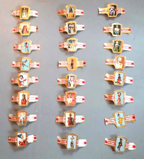 24 bagues cigare serie marionnettes mondiales, Collections, Enlèvement ou Envoi, Utilisé, Bagues de cigare