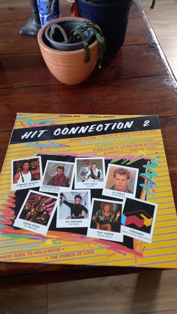 Vinyl 33t hit connection 1985 David bowie, eurythmics, tin, Ophalen, 1980 - 1989, Gebruikt