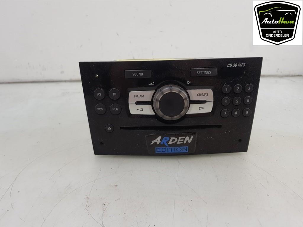RADIO Opel Corsa D (|13254192|497316088|93169202|95524452|), Autos : Pièces & Accessoires, Autres pièces automobiles, Opel, Utilisé