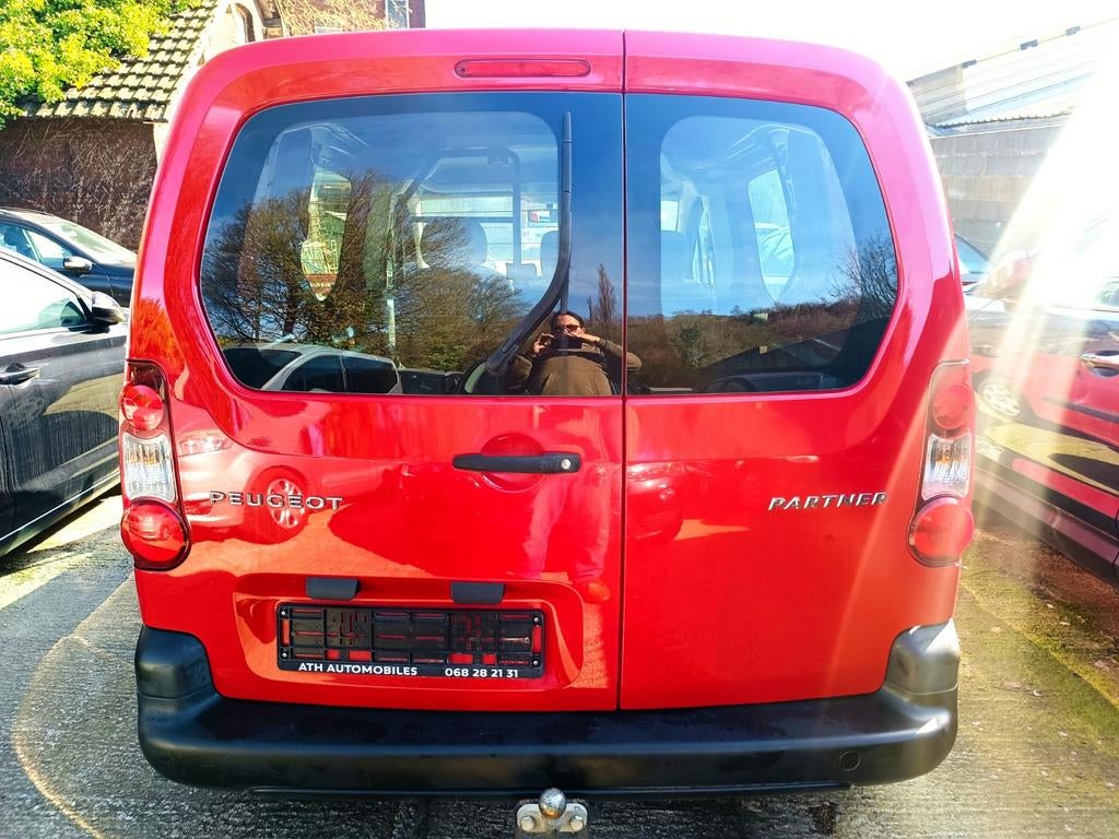 Peugeot partner 2015 1.6 essence super belle 4990€, Entreprise, Essence, Achat, Partner