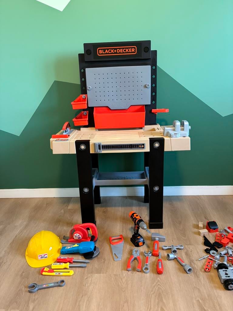 Werkbank Black+Decker, Kinderen en Baby's, Speelgoed | Speeltafels, Ophalen, Zo goed als nieuw