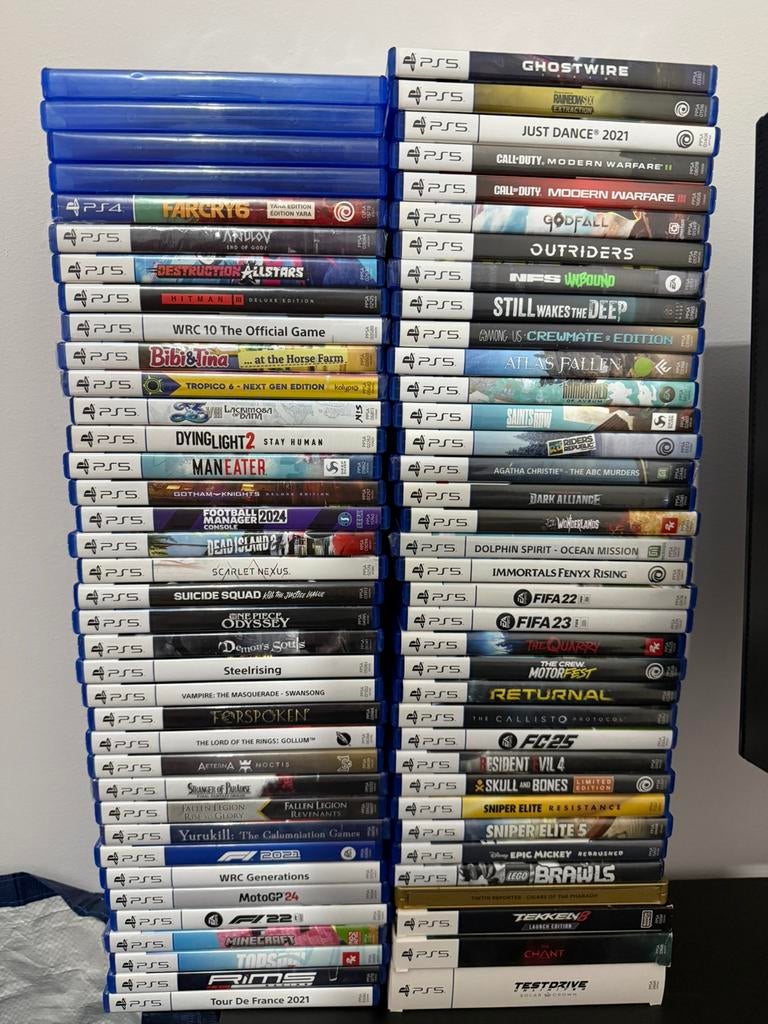 PS5/PS4 Games & Accessoires, Enlèvement, Comme neuf