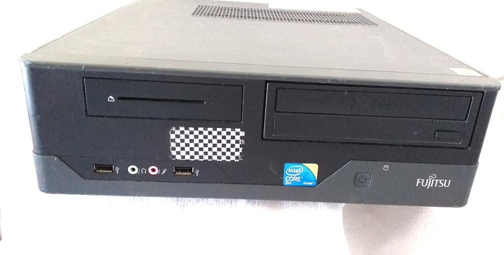 fujitsu Windows 10-desktops voor thuisgebruik, Computers en Software, Desktop Pc's, Verzenden