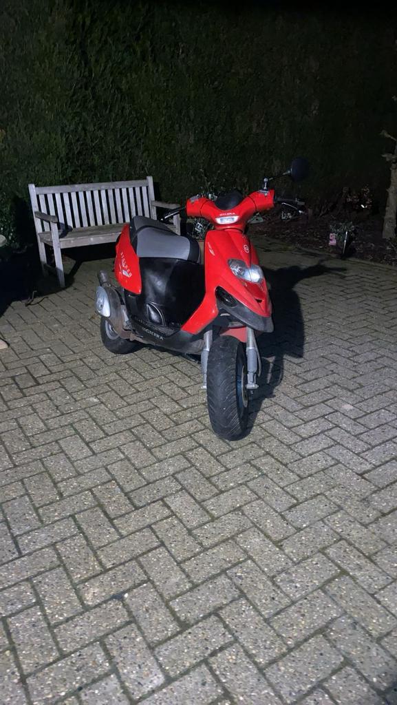 Gilera stalker 50cc dd a klasse, Vélos & Vélomoteurs, Scooters | Piaggio, Enlèvement, Comme neuf