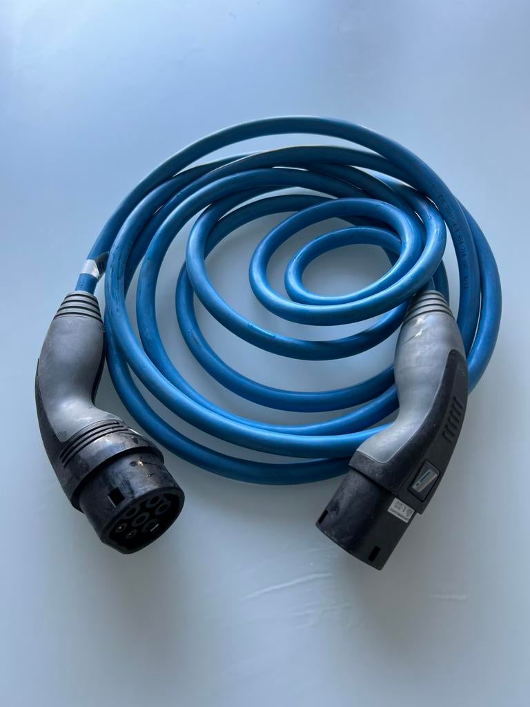 Oplaadkabel, Auto diversen, Laadpalen, Ophalen of Verzenden, Zo goed als nieuw