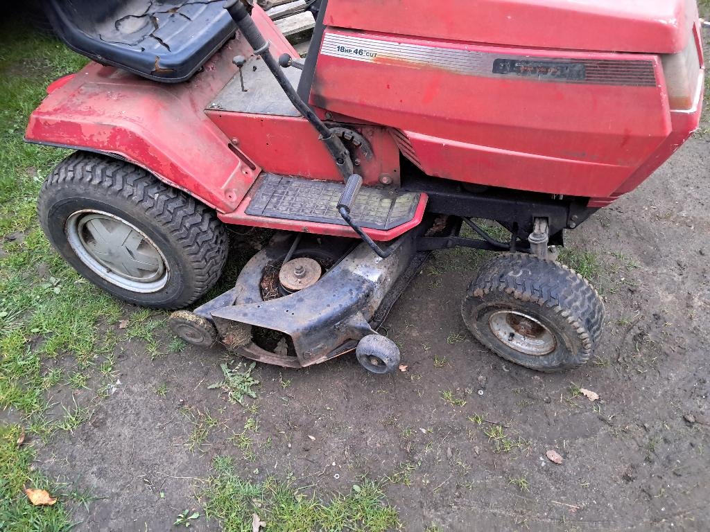 Zware zitmaaier sentar 18pk 2 cilinder, Tuin en Terras, Ophalen