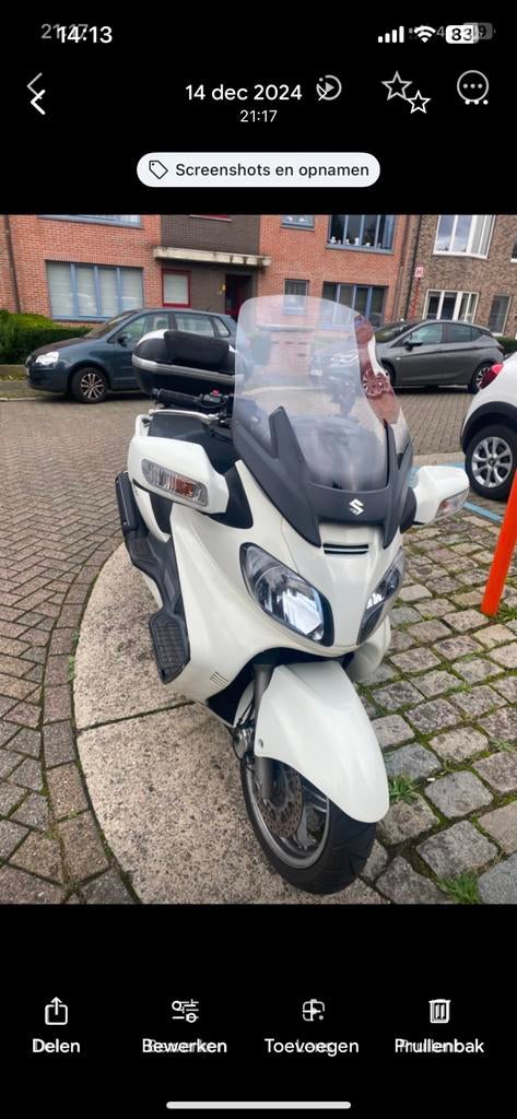 Suzuki Burgman 650 Executive