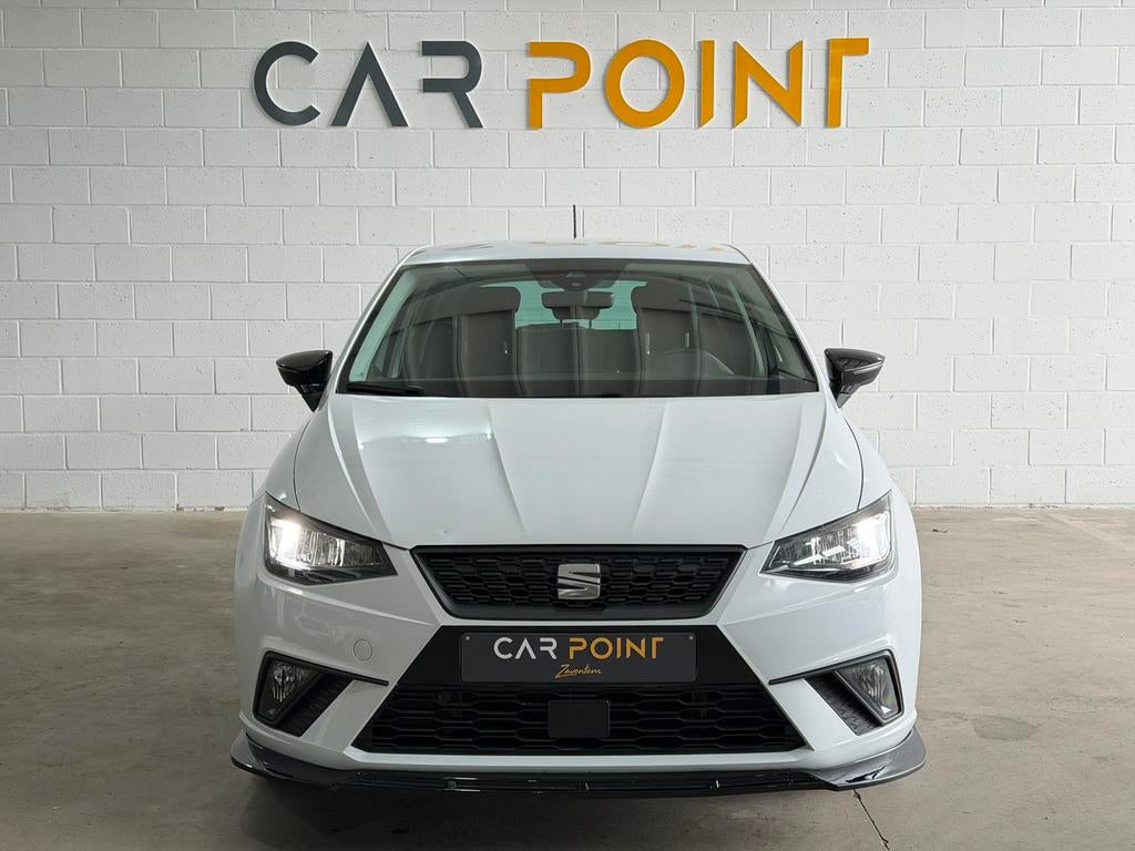 FR EDITION - CARPLAY - DIGITAL COCKPIT - 12 MAANDEN GARANTIE, Voorwielaandrijving, Stof, Zwart, Parkeersensor