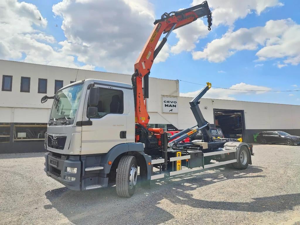 MAN TGM 18.290 4x2 Euro 6 + Crane Palfinger PK15500, Autos, Camions, Argent ou Gris, Achat, Euro 6, Entreprise