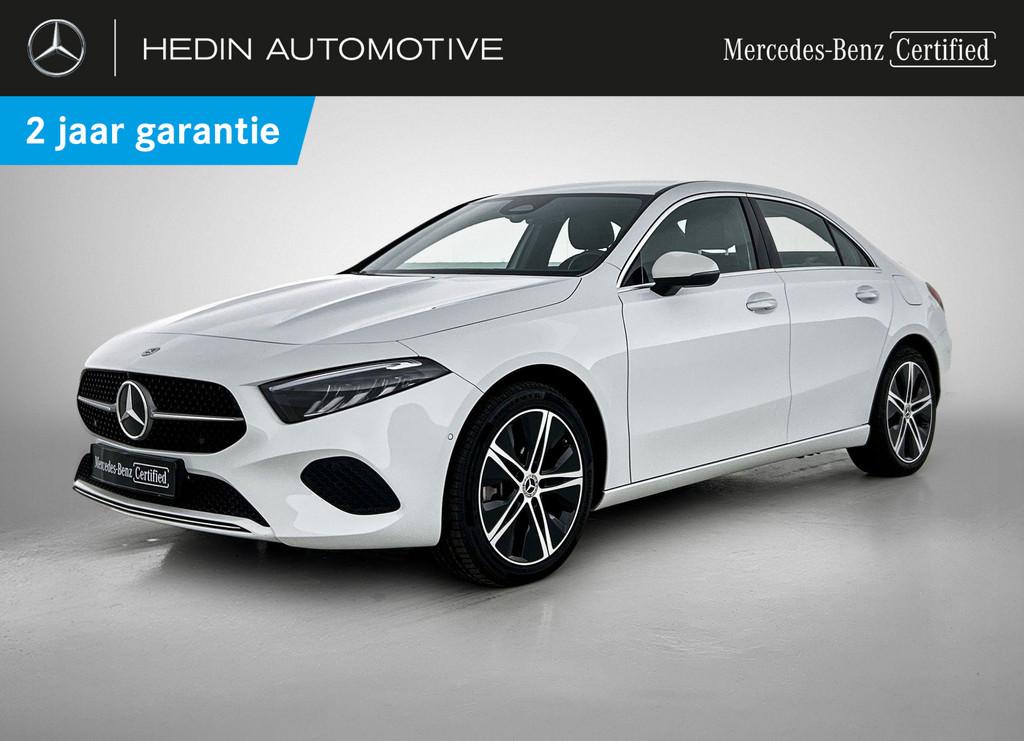 Mercedes-Benz A-klasse 250 e Berline Luxury Line | Trekhaak, 4 deurs, Stof, Gebruikt, Euro 6