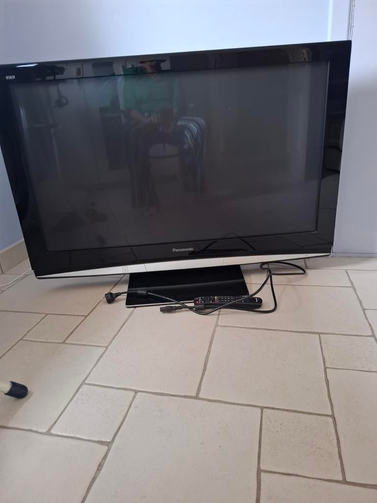 Panasonic tv met afstandsbediening, Audio, Tv en Foto, Ophalen, Gebruikt, Panasonic