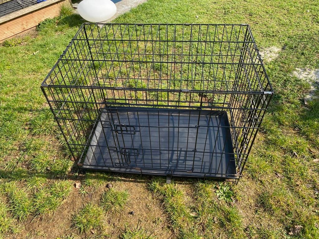 Bench 2 deurs medium, Ophalen, Zo goed als nieuw