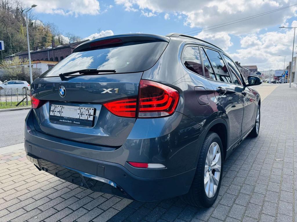 BMW X1 X1 2.0 d sDrive16 (bj 2013), Auto's, BMW, X1, Euro 5, Stof, 4 cilinders
