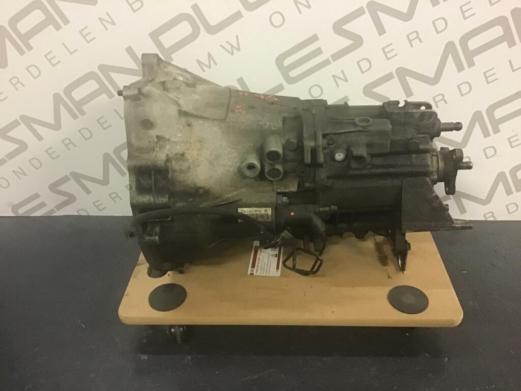 Versnellingsbak BMW 3-serie E46 316i 2200074390, Autos : Pièces & Accessoires, Transmission & Accessoires, BMW, Utilisé, Enlèvement ou Envoi