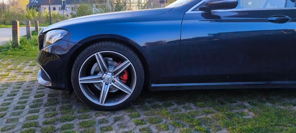 JANTES D'ORIGINE AVEC PNEUS Mercedes AMG -19 pouces, Autos : Pièces & Accessoires, Pneus & Jantes, Pneus et Jantes, 245 mm, Pneus été