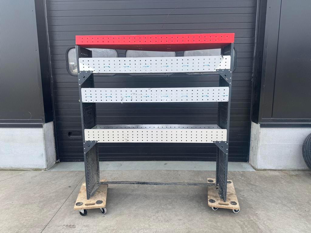 Inrichtingsrek voor bestelwagen, Ophalen, Gebruikt