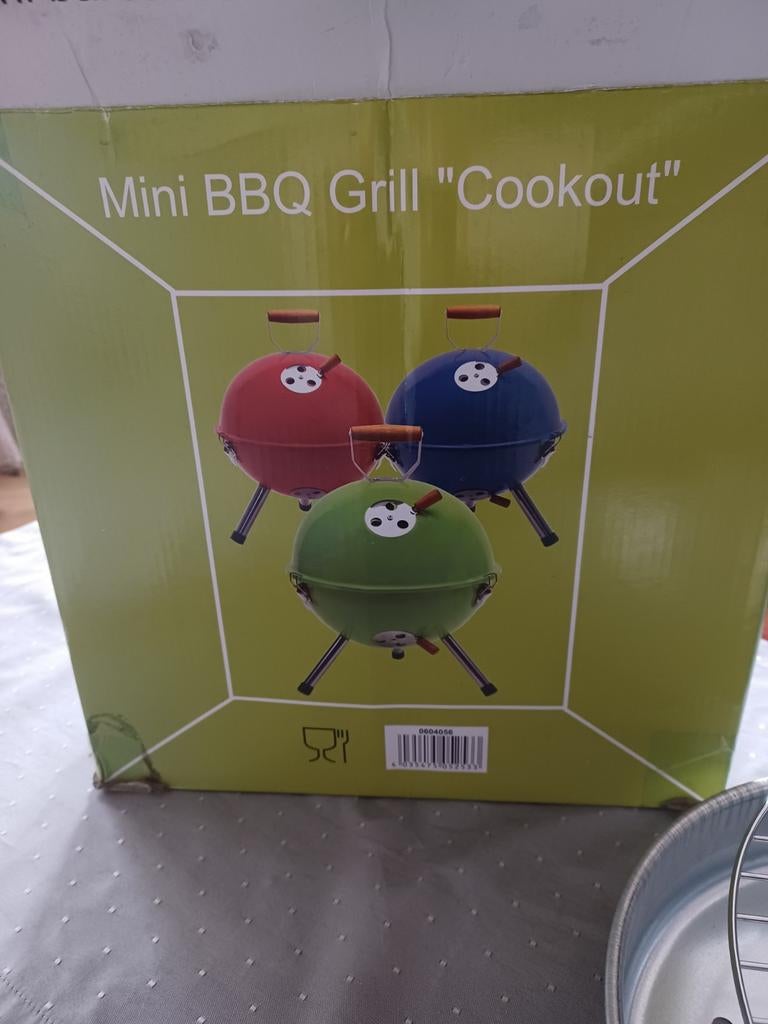 Mini BBQ, Tuin en Terras, Houtskoolbarbecues, Ophalen, Nieuw