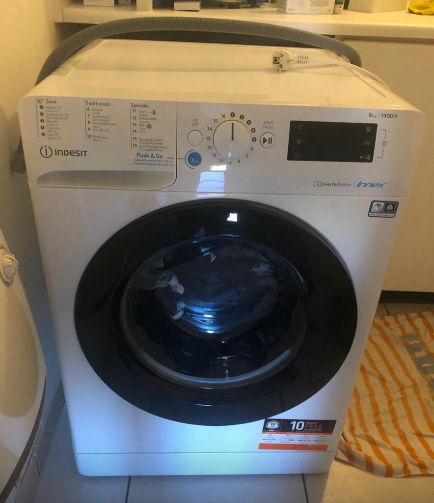 Machine à laver Indesit 8kg, Electroménager, Lave-linge, Enlèvement, Comme neuf