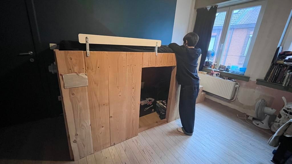 Stapel bed in steigerhout, Huis en Inrichting, Slaapkamer | Bedden, Ophalen, Steigerhout