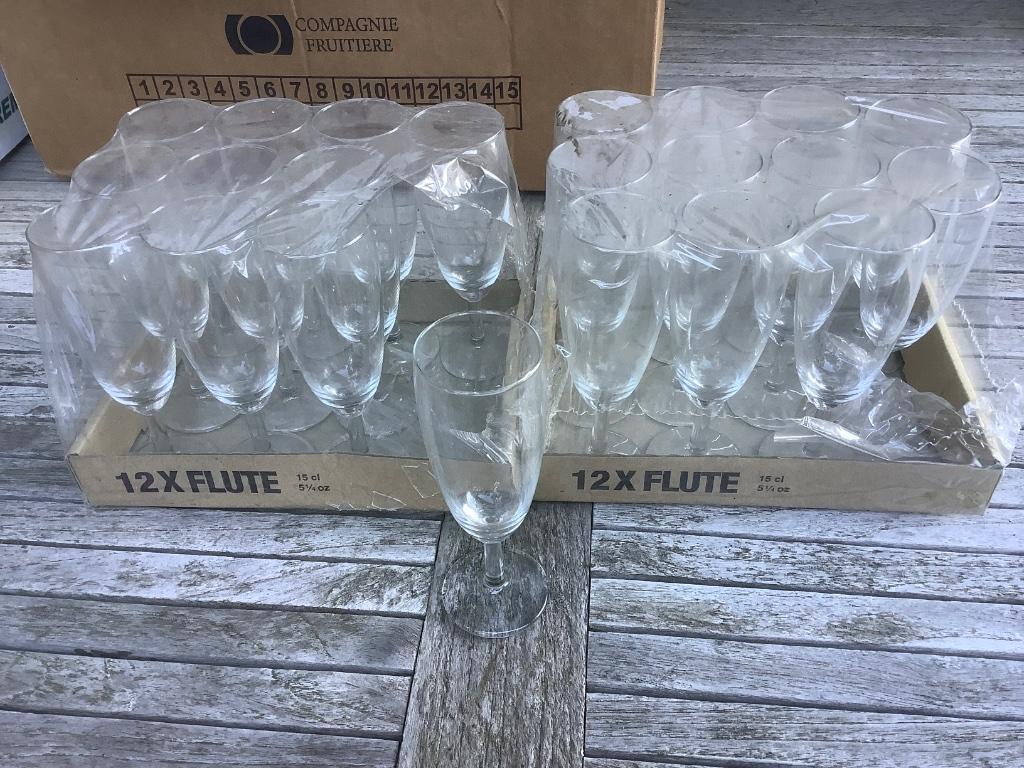 22 champagneglazen, Ophalen of Verzenden, Nieuw